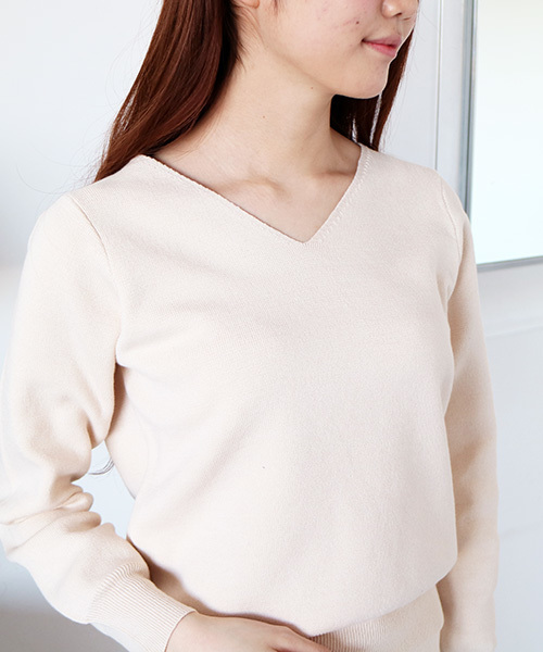 N.（N. Natural Beauty Basic）（エヌエヌナチュラルビューティーベーシック）の「ミラノリブセットアップVネックニット【セットアップ対応商品】（ニット/セーター・レディース・グレー/ネイビー/ホワイト/ピンク・MEDIUM）」の11枚目の写真