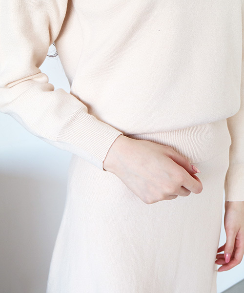 N.（N. Natural Beauty Basic）（エヌエヌナチュラルビューティーベーシック）の「ミラノリブセットアップVネックニット【セットアップ対応商品】（ニット/セーター・レディース・グレー/ネイビー/ホワイト/ピンク・MEDIUM）」の12枚目の写真