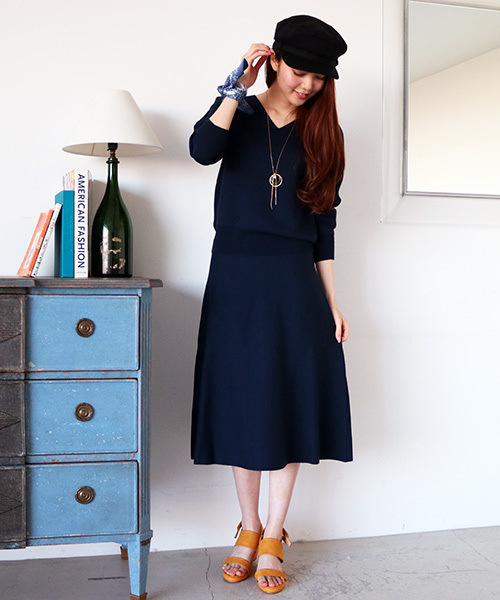 N.（N. Natural Beauty Basic）（エヌエヌナチュラルビューティーベーシック）の「ミラノリブセットアップVネックニット【セットアップ対応商品】（ニット/セーター・レディース・グレー/ネイビー/ホワイト/ピンク・MEDIUM）」の8枚目の写真