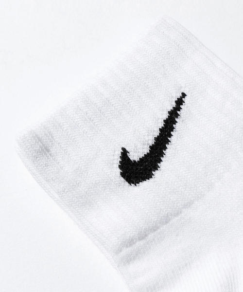 NIKE（ナイキ）の「＜NIKE＞ 3P QUARTER SOCKS/ソックス ：（ソックス/靴下・メンズ・ホワイト・25cm-27cm）」の3枚目の写真
