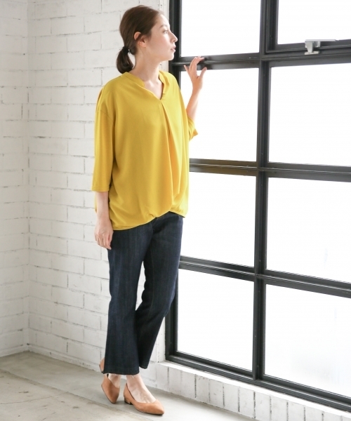 LEPSIM(レプシィム)の「VカットフラットパンプスAW 764212(パンプス・レディース・キャメル/レッド/レオパード/ブラック/ライトベージュ/ネイビー/ブラウン系その他・SMALL/LARGE/MEDIUM)」の16枚目の写真