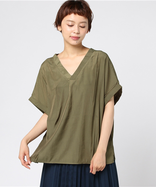 one after another NICE CLAUP（ワンアフターアナザーナイスクラップ）の「前後２wayスキッパーブラウス（シャツ/ブラウス・レディース・ベージュ系その他/カーキ/ブラック系その他/ブラック・FREE）」の14枚目の写真