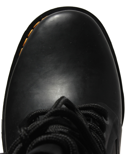 BEAMS(ビームス)の「Dr.Martens / WELLINGTON DRENCH 8EYE BOOT(ブーツ・メンズ・ブラック・7/8/9/10)」の5枚目の写真