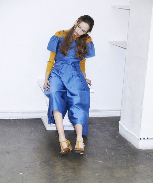 cava cava（サヴァサヴァ）の「◆ cavacava (サヴァサヴァ) ◆　Tストラップパンプス　1800733（パンプス・レディース・ブラック/マルチ/マスタード/ブラック×ホワイト・22.5cm/23.0cm/23.5cm/24.0cm/24.5cm）」の9枚目の写真