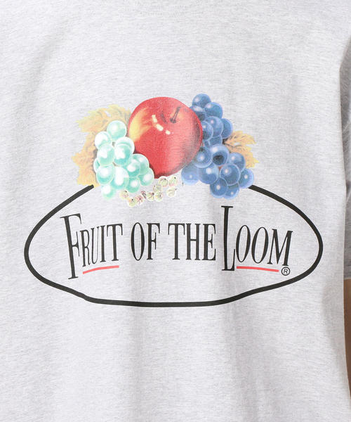 FRUIT OF THE LOOM（フルーツオブザルーム）の「【OCEANS別注企画】 ＜FRUIT OF THE LOOM＞ LOGO TEE 2/Tシャツ о（Tシャツ/カットソー・メンズ・ライトグレー・MEDIUM/LARGE/SMALL）」の4枚目の写真