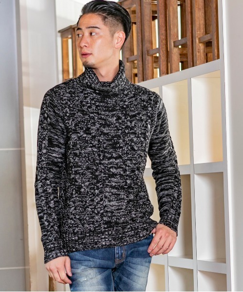 ADMIX/ATELIER SAB MEN（アドミックスアトリエサブメン）の「ケーブル編み フィッシャーマンズ　タートルネック ボトルネック セーター ユニセックス対応（ニット/セーター・メンズ・ライトグレー/ブラック/アイボリー/ホワイト系その他/ブラック系その他/ブラック系その他2/杢グレー/ネイビー/ブルー系その他/キャメル/パープル/ベージュ/ブラウン・48/50/52）」の6枚目の写真