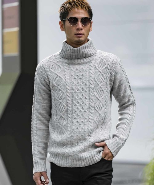 ADMIX/ATELIER SAB MEN（アドミックスアトリエサブメン）の「ケーブル編み フィッシャーマンズ　タートルネック ボトルネック セーター ユニセックス対応（ニット/セーター・メンズ・ライトグレー/ブラック/アイボリー/ホワイト系その他/ブラック系その他/ブラック系その他2/杢グレー/ネイビー/ブルー系その他/キャメル/パープル/ベージュ/ブラウン・48/50/52）」の7枚目の写真