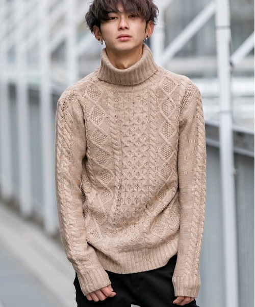 ADMIX/ATELIER SAB MEN（アドミックスアトリエサブメン）の「ケーブル編み フィッシャーマンズ　タートルネック ボトルネック セーター ユニセックス対応（ニット/セーター・メンズ・ライトグレー/ブラック/アイボリー/ホワイト系その他/ブラック系その他/ブラック系その他2/杢グレー/ネイビー/ブルー系その他/キャメル/パープル/ベージュ/ブラウン・48/50/52）」の21枚目の写真