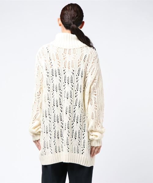 PUNYUS（プニュズ）の「クロシェタートルニット（ニット/セーター・レディース・ブラック/レッド/オフホワイト・1/2/4/3）」の5枚目の写真