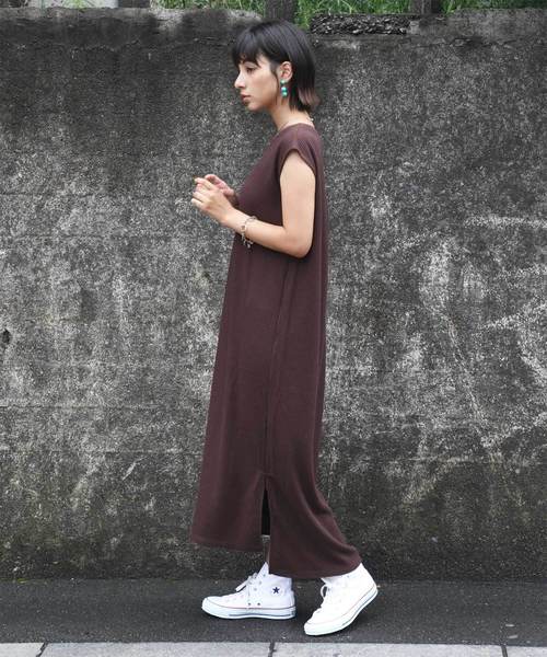 classicalelf（クラシカルエルフ）の「ロング・マキシ丈ワッフルベルト付き無地フレアワンピース（半袖）（ワンピース・レディース・ホワイト/ブラック/ベージュ/ブラウン・MEDIUM/LARGE/X-LARGE）」の19枚目の写真