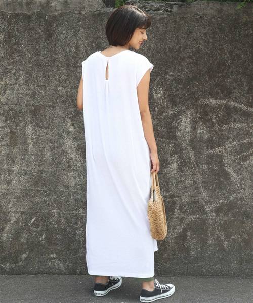 classicalelf（クラシカルエルフ）の「ロング・マキシ丈ワッフルベルト付き無地フレアワンピース（半袖）（ワンピース・レディース・ホワイト/ブラック/ベージュ/ブラウン・MEDIUM/LARGE/X-LARGE）」の10枚目の写真