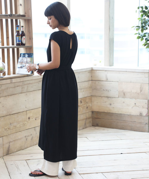 classicalelf（クラシカルエルフ）の「ロング・マキシ丈ワッフルベルト付き無地フレアワンピース（半袖）（ワンピース・レディース・ホワイト/ブラック/ベージュ/ブラウン・MEDIUM/LARGE/X-LARGE）」の7枚目の写真