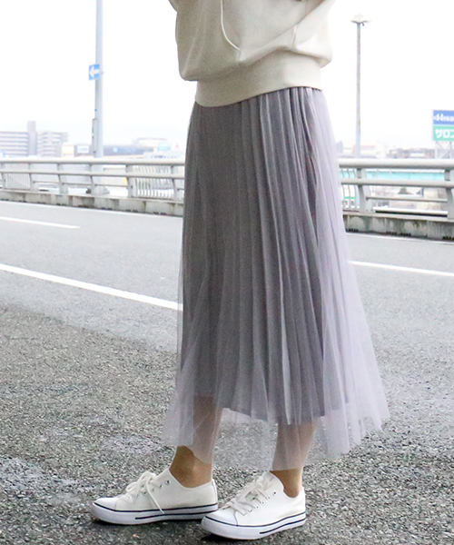 CHARM BERRY TIC（チャームベリーチック）の「シャイニープリーツスカート（スカート・レディース・ブラック/ベージュ/グレー・M/L）」の10枚目の写真