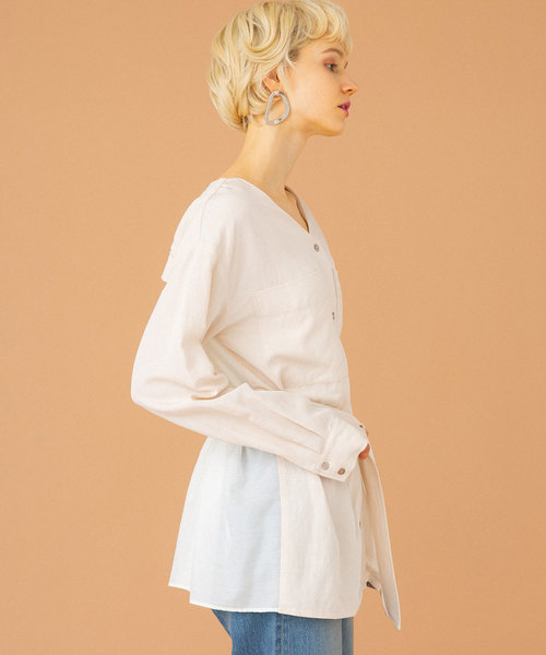 UNITED TOKYO(ユナイテッドトウキョウ)の「リネンVネックブラウス(シャツ/ブラウス・レディース・ベージュ/ブラック・1)」の3枚目の写真