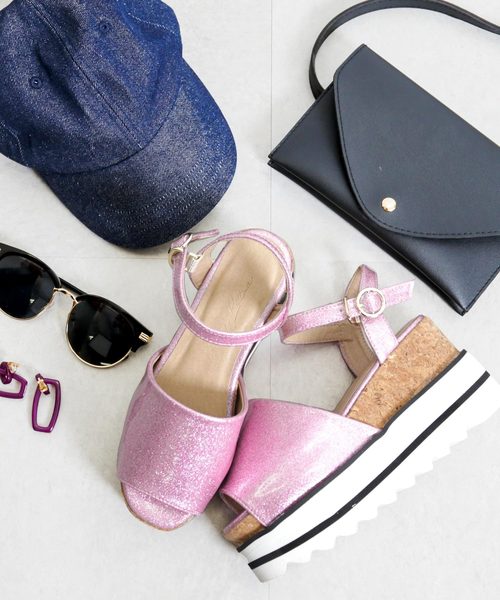 KOBE LETTUCE（コウベレタス）の「プラットフォーム厚底ラインサンダル（サンダル・レディース・ホワイト/シルバー/ブラック/ピンク系その他・M/LL/S/L）」の3枚目の写真