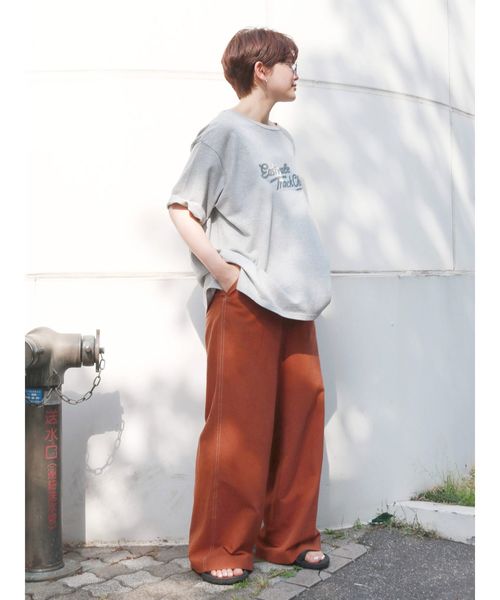 Ungrid（アングリッド）の「EASTVALEロゴTee（Tシャツ/カットソー・レディース・グレー/オフホワイト/パープル・FREE）」の5枚目の写真