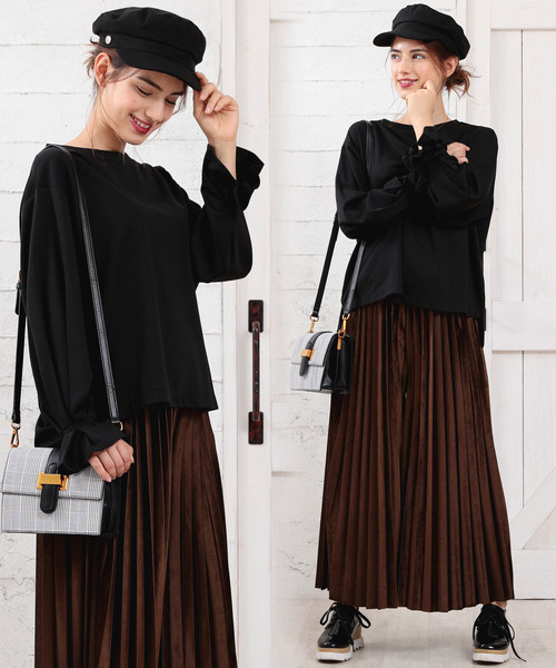 Girly Doll(ガーリードール)の「袖コンシャス ボリュームスリーブカットソー(Tシャツ/カットソー・レディース・ブラック/ダークグリーン/モカ/ブラック系その他/ブラウン系その他/グリーン系その他・FREE)」の3枚目の写真