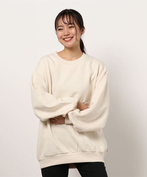 KOBE LETTUCE（コウベレタス）の「ビッグシルエット裏起毛スウェットパーカー（スウェット・レディース・ブラック/モカ/ホワイト系その他/ブラック系その他/グレー系その他/ブラウン系その他/ベージュ系その他/ピンク系その他/グレイッシュベージュ/チャコール/ホワイト系その他2/ピンク系その他2/グリーン系その他/ホワイト系その他3/アイボリー/ミント/ブラック系その他3/ブラウン系その他2/ベージュ系その他3/ピンク系その他3/ブルー/ベージュ系その他2/ブラック系その他2/ブラック系その他4/ブラック系その他5/ピンク系その他4/ブラウン系その他3/ブルー系その他/ベージュ系その他4/ベージュ系その他5/ピンク系/グリーン系/ブラック系1/ホワイト系1/ベージュ系1/ホワイト系/ブラック系/ベージュ系/グリーン/ピンク系1/ブラック系2/グリーン系1/ホワイト系2/ベージュ系2/ピンク・1/2/4/3/5）」の2枚目の写真