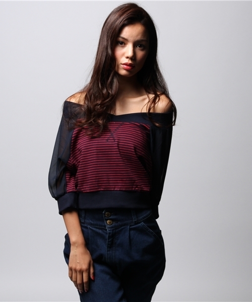 goocy(グーシー)の「Backシフォン切替ボーダーオフショルTOP(Tシャツ/カットソー・レディース・ホワイト/ネイビー/ブラック・FREE)」の12枚目の写真