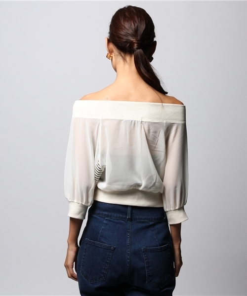 goocy(グーシー)の「Backシフォン切替ボーダーオフショルTOP(Tシャツ/カットソー・レディース・ホワイト/ネイビー/ブラック・FREE)」の6枚目の写真