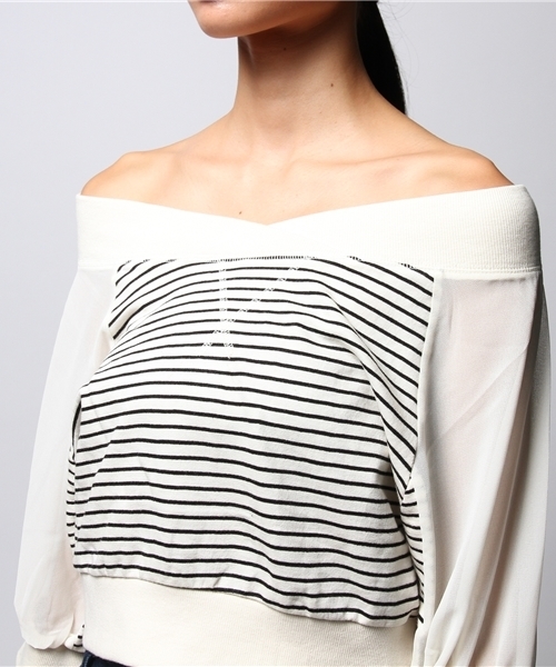 goocy(グーシー)の「Backシフォン切替ボーダーオフショルTOP(Tシャツ/カットソー・レディース・ホワイト/ネイビー/ブラック・FREE)」の8枚目の写真