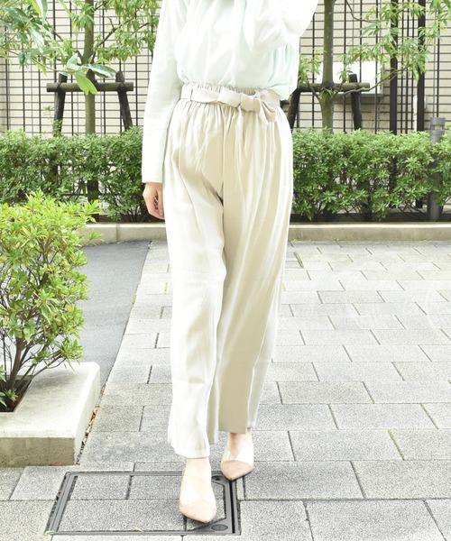 TONE SELECT WEAR(トーンセレクトウェア)の「【TONE SELECT WEAR】サテンストレートパンツ(MI)(その他パンツ・レディース・ブラック/ベージュ/ピンク/グリーン・FREE)」の6枚目の写真
