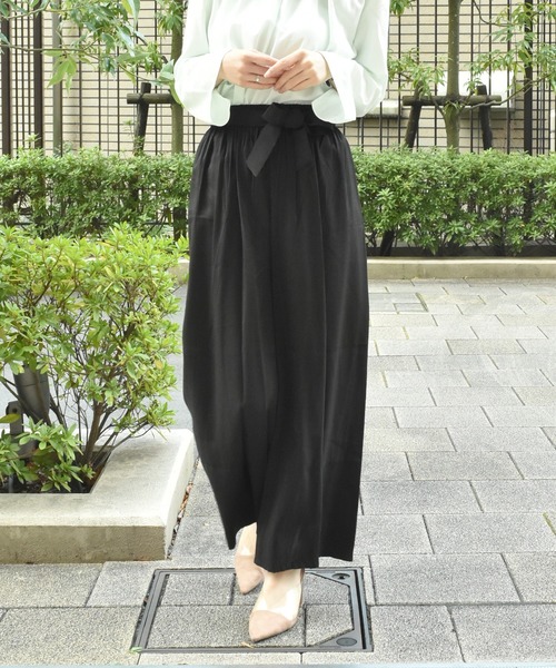 TONE SELECT WEAR(トーンセレクトウェア)の「【TONE SELECT WEAR】サテンストレートパンツ(MI)(その他パンツ・レディース・ブラック/ベージュ/ピンク/グリーン・FREE)」の16枚目の写真