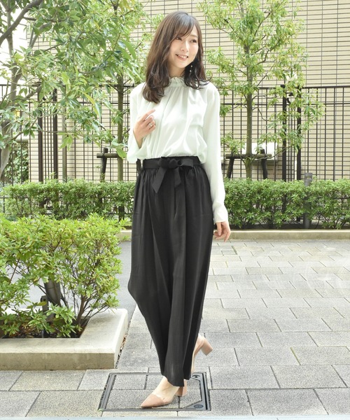 TONE SELECT WEAR(トーンセレクトウェア)の「【TONE SELECT WEAR】サテンストレートパンツ(MI)(その他パンツ・レディース・ブラック/ベージュ/ピンク/グリーン・FREE)」の20枚目の写真