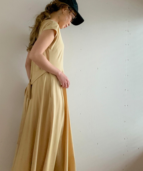 セール ボリュームフレアウエストマークフレンチスリーブマキシ丈ワンピース ワンピース Junoah ジュノア のファッション通販 Zozotown