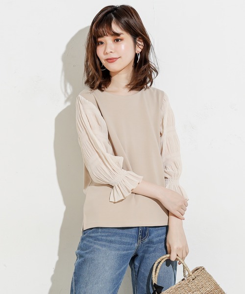 natural couture（ナチュラルクチュール）の「マジョリカプリーツ袖プルオーバー（Tシャツ/カットソー・レディース・ベージュ/オフホワイト/ライトグレー/ブラック・FREE）」の4枚目の写真