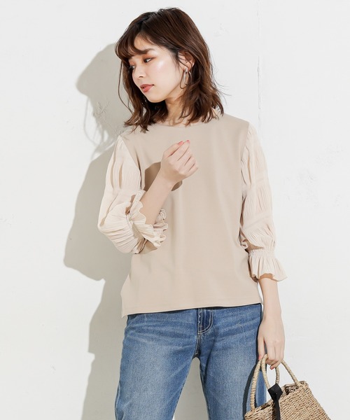 natural couture（ナチュラルクチュール）の「マジョリカプリーツ袖プルオーバー（Tシャツ/カットソー・レディース・ベージュ/オフホワイト/ライトグレー/ブラック・FREE）」の11枚目の写真
