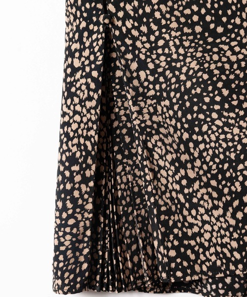 LAYMEE（レイミー）の「Mystic leopard SK / ミスティックレオパードスカート（スカート・レディース・ブラック/ベージュ/ブルー・FREE）」の7枚目の写真