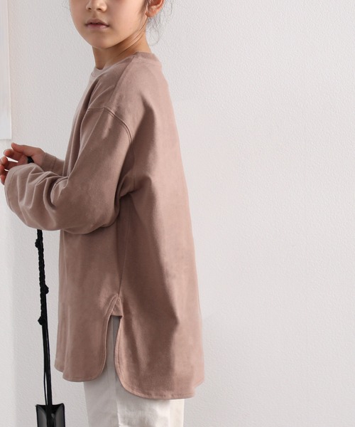classicalelf(クラシカルエルフ)の「キッズ サイドスリットロング丈ビッグシルエット無地バックプリントロングTシャツ(長袖)(Tシャツ/カットソー・キッズ・ホワイト/ブラック/ブラウン系その他/グリーン系その他・130/140/150)」の6枚目の写真