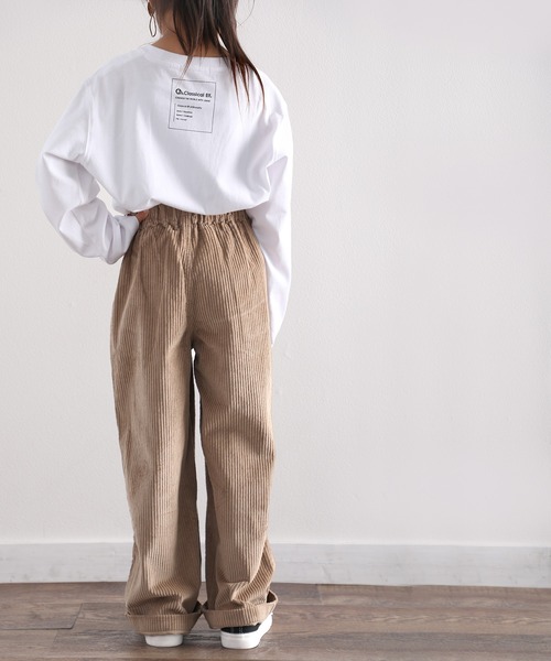 classicalelf(クラシカルエルフ)の「キッズ サイドスリットロング丈ビッグシルエット無地バックプリントロングTシャツ(長袖)(Tシャツ/カットソー・キッズ・ホワイト/ブラック/ブラウン系その他/グリーン系その他・130/140/150)」の14枚目の写真