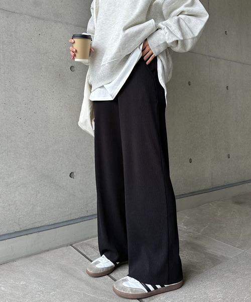 andme（アンドミー）の「セルフカットリブワイドパンツ（その他パンツ・レディース・ブラック/グリーン/ライトブラウン/グレー系その他/ブラウン/スミクロ/キナリ/ライトグリーン/パープル/ブラウン系その他/イエロー/ピンク/ネイビー/レッド/ケリーグリーン/ベージュ系その他/杢グレー/ライム・M/L）」の22枚目の写真