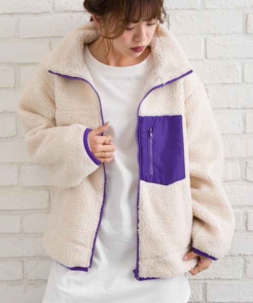 SpRay（スプレイ）の「ボアスタンド配色ブルゾン（ブルゾン・レディース・ホワイト×ブラック/ホワイト系その他/キャメル/ライトベージュ/ベージュ系その他・FREE）」の4枚目の写真