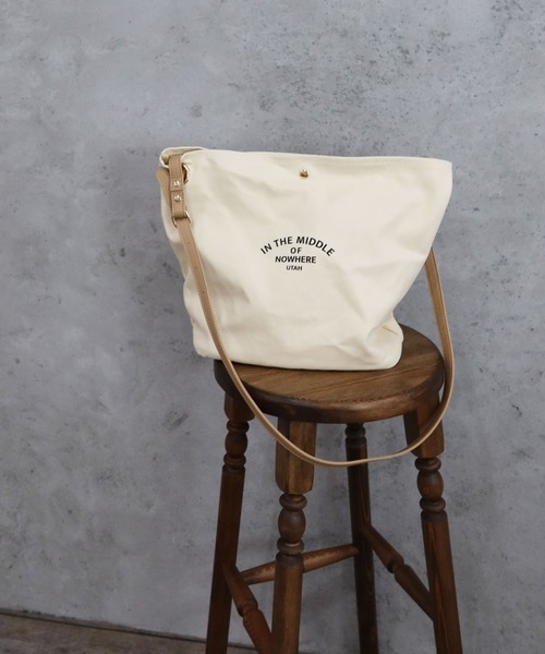 Riberry（リベリー）の「合皮ベルトショルダーバッグ（ショルダーバッグ・レディース・ブラック/ブラウン/ベージュ・FREE）」の22枚目の写真