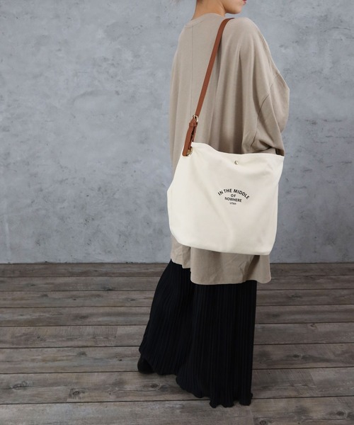 Riberry（リベリー）の「合皮ベルトショルダーバッグ（ショルダーバッグ・レディース・ブラック/ブラウン/ベージュ・FREE）」の15枚目の写真