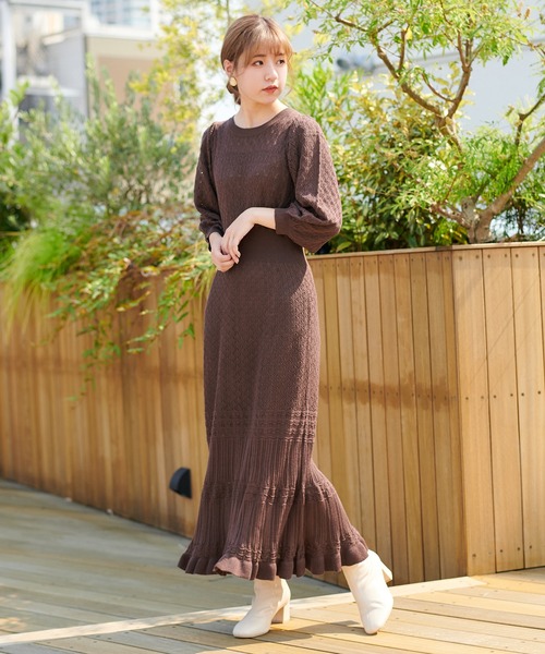 one after another NICE CLAUP（ワンアフターアナザーナイスクラップ）の「ニットロングワンピース（ワンピース・レディース・グレー/ブラウン/ベージュ/オレンジ・FREE）」の13枚目の写真