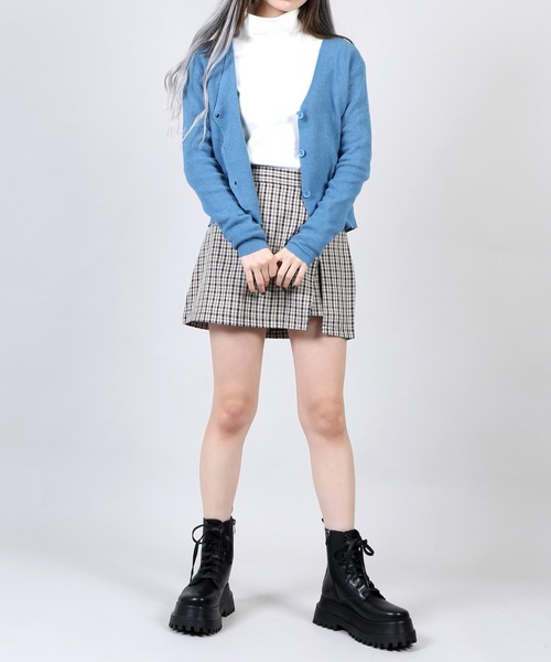 DING（ディング）の「DING/前ボタンショート丈ニットカーディガン（カーディガン/ボレロ・レディース・ブルー/ベージュ/ブラック・FREE）」の10枚目の写真