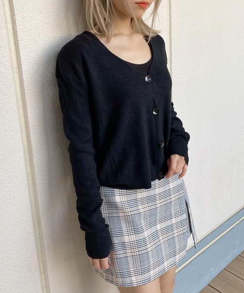 DING（ディング）の「DING/前ボタンショート丈ニットカーディガン（カーディガン/ボレロ・レディース・ブルー/ベージュ/ブラック・FREE）」の16枚目の写真