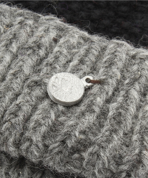 チチカカ（チチカカ）の「コンチョウールニットキャップ（ニットキャップ/ビーニー・レディース・ブラック/イエロー/オレンジ・FREE）」の5枚目の写真