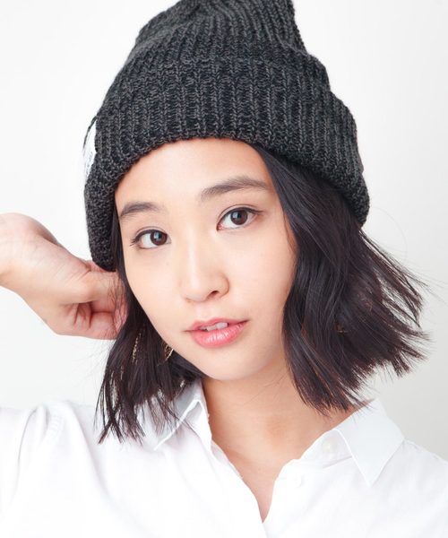 CABALLERO（キャバレロ）の「キャバレロ ニット帽 CABALLERO MILITARY WATCH KNIT TAG タグ付き（ニットキャップ/ビーニー・レディース・ブラック/ブラック×ホワイト/ブラック×グレー/グレー/チャコール/ブラウン/バーガンディー/オレンジ/カーキ/ネイビー/ロイヤルブルー/パープル/マスタード/レッド/ブラック系その他/イエロー系その他/レッド系その他/ブルー系その他/パープル系その他/グリーン系その他/オレンジ系その他/ブラック系その他2/レッド系その他2/ブルー系その他2/ブラック系その他3/グレー系その他2/グレー系その他/ブラウン系その他・FREE）」の3枚目の写真