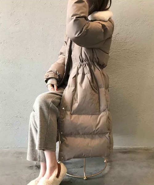 aimoha（アイモハ）の「中綿ロングコート（ダウンジャケット/コート・レディース・ブラウン/ブラック/グレー/ベージュ・LARGE/MEDIUM）」の9枚目の写真