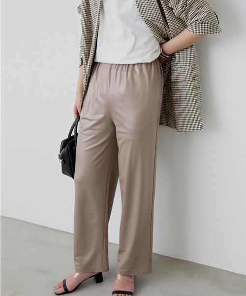 Aunt Marie's(アントマリーズ)の「レザーライクリラックスイージーパンツ(その他パンツ・レディース・ブラック/ベージュ・FREE/SMALL)」の9枚目の写真