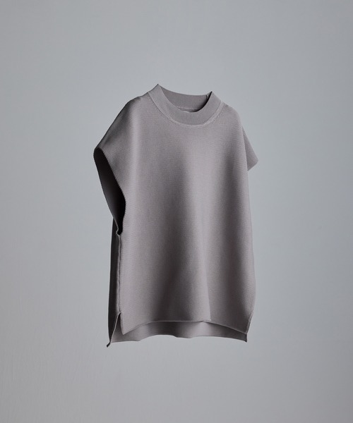 即完売品【WYM LIDNM】MINIMAL LOOSE KNIT VEST WYM LIDNM（ウィム バイ リドム）の「MINIMAL LOOSE KNIT VEST