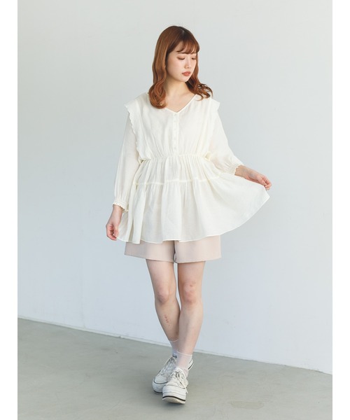 SLURR(スラ―)の「ティアード2wayフリルチュニックブラウス(シャツ/ブラウス・レディース・オフホワイト/ミント/グレイッシュベージュ・FREE)」の18枚目の写真