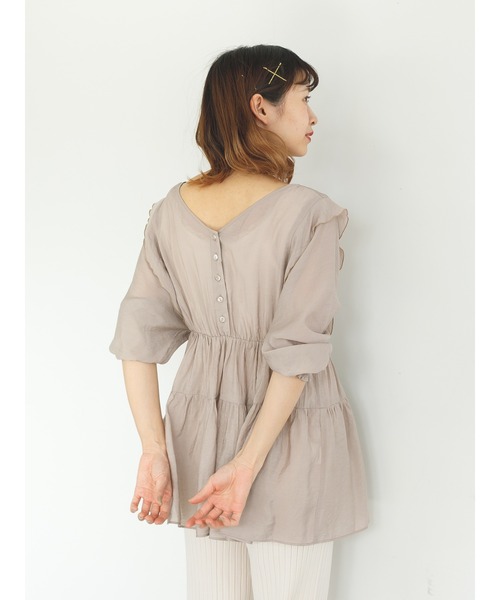 SLURR(スラ―)の「ティアード2wayフリルチュニックブラウス(シャツ/ブラウス・レディース・オフホワイト/ミント/グレイッシュベージュ・FREE)」の13枚目の写真