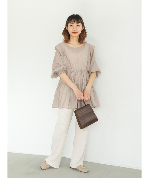 SLURR(スラ―)の「ティアード2wayフリルチュニックブラウス(シャツ/ブラウス・レディース・オフホワイト/ミント/グレイッシュベージュ・FREE)」の5枚目の写真