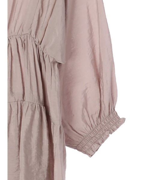 SLURR(スラ―)の「ティアード2wayフリルチュニックブラウス(シャツ/ブラウス・レディース・オフホワイト/ミント/グレイッシュベージュ・FREE)」の21枚目の写真